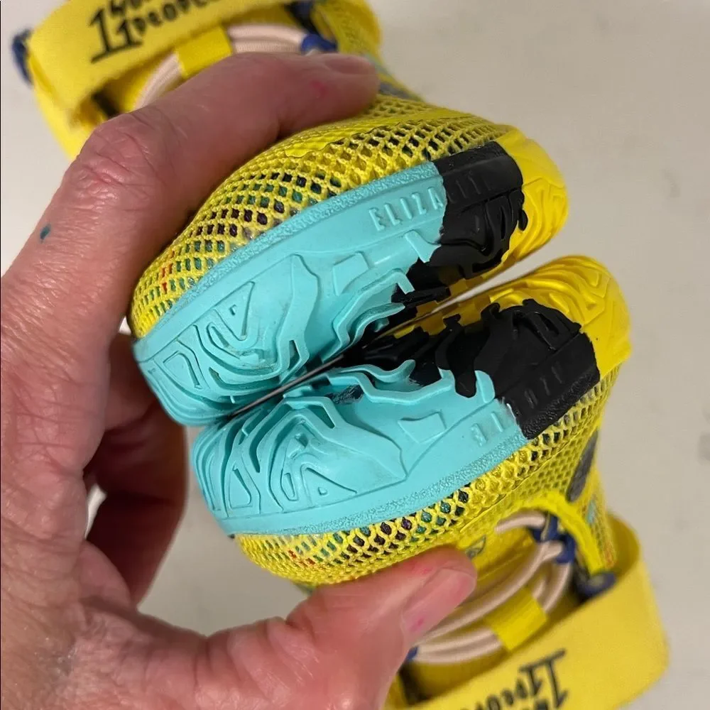 2021 Nike Kyrie 7 TD '1 World 1 People' CT4980 700 Size 8C Yellow Strike